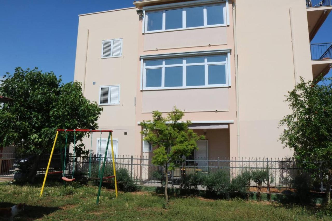 Apartments Ela Trogir Luaran gambar