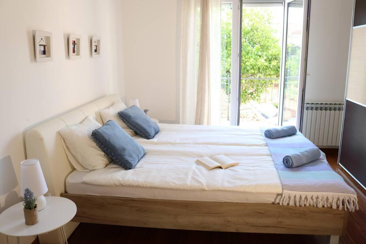 Apartments Ela Trogir Luaran gambar